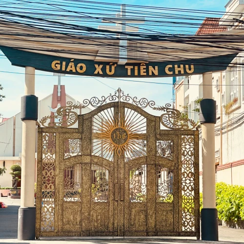 Cổng nhà thờ Giáo xứ Tiên Chu CNC - KD150