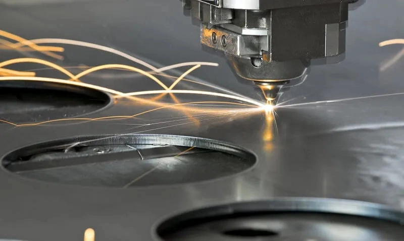 Những lưu ý giúp giảm chi phí gia công CNC kim loại tấm