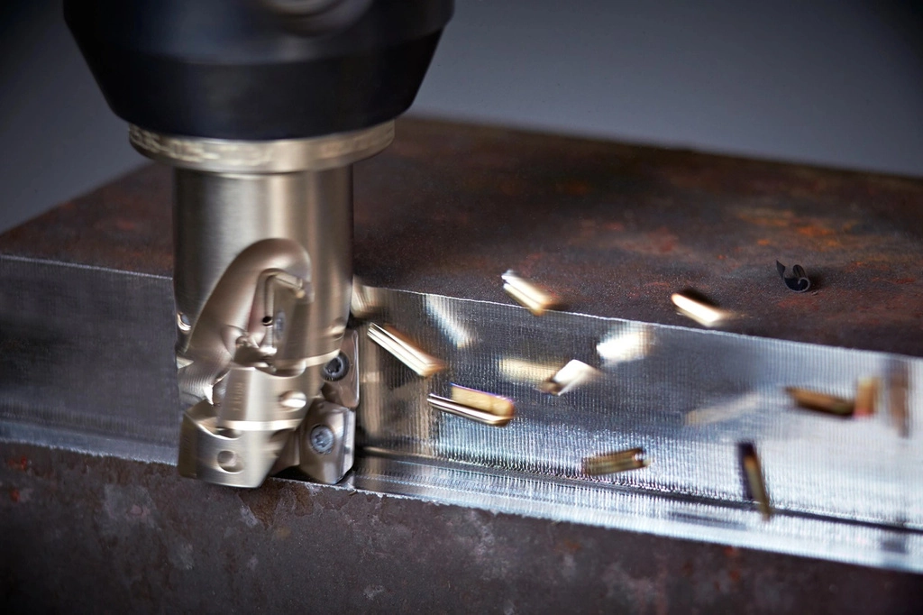 Loại công cụ cắt của thiết bị gia công CNC