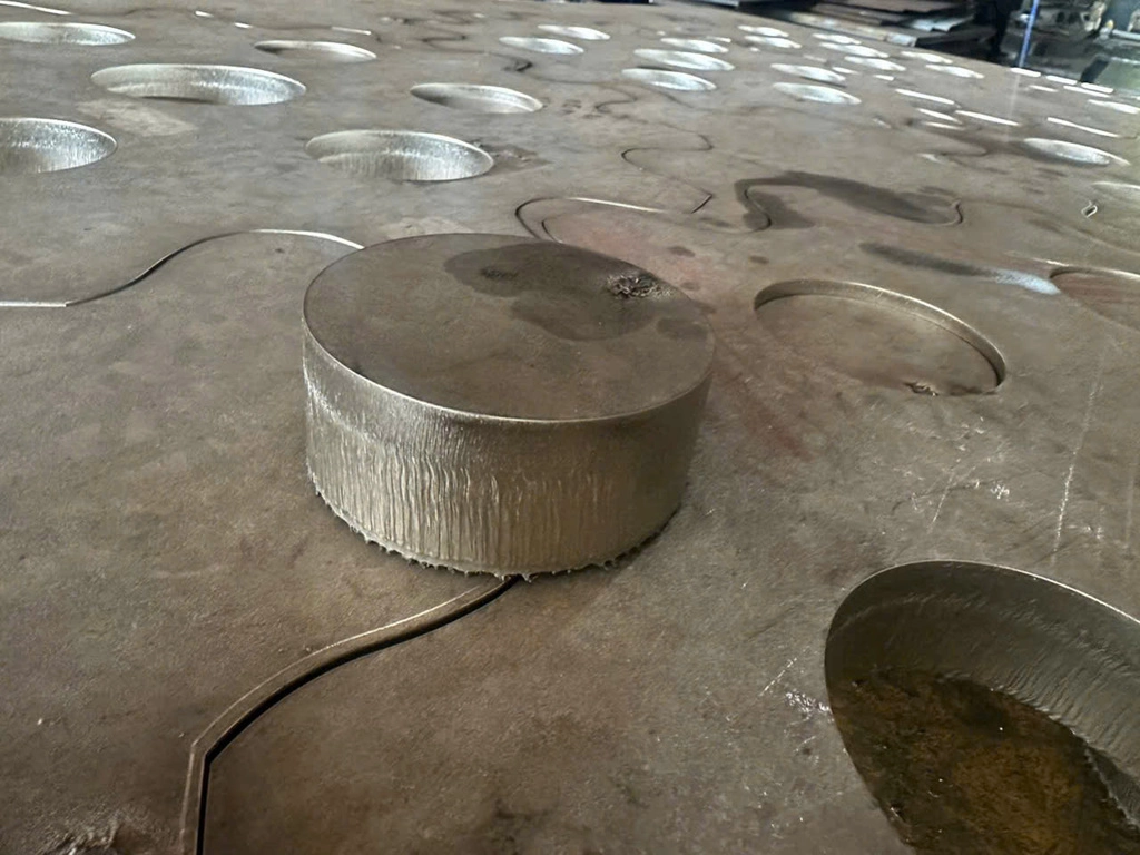 Inox 40 cắt bằng khí Nitrogen